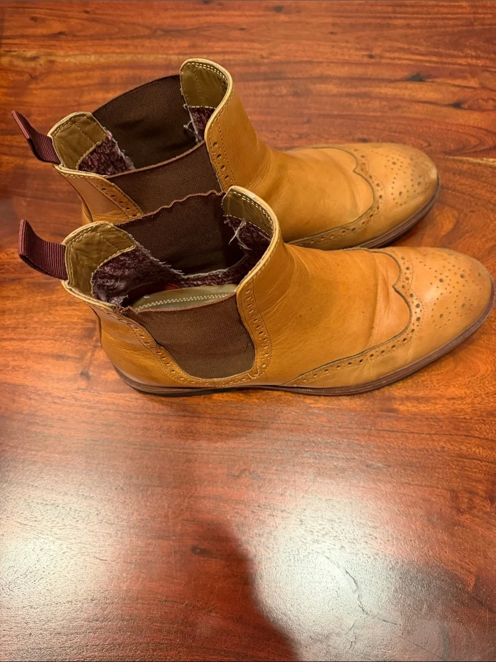 Men's Tan Leather Chukka Brogue Boots